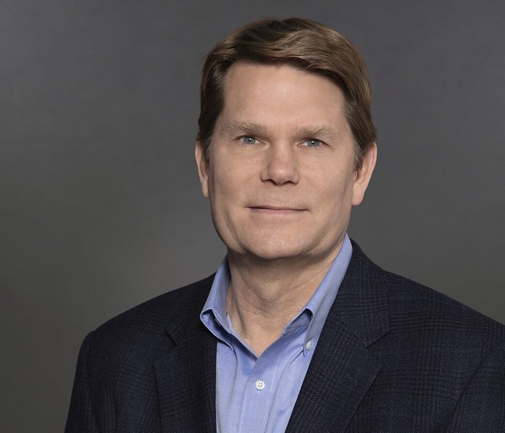 A Retired FBI Agent's Advice on Fighting Authoritarianism