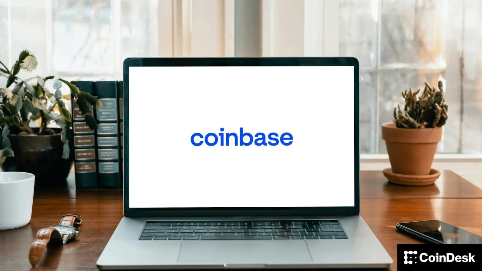 Coinbase’s (COIN) Bitcoin-Backed Loans Surpass B as Exchange Prepares to Lift Borrowing Cap