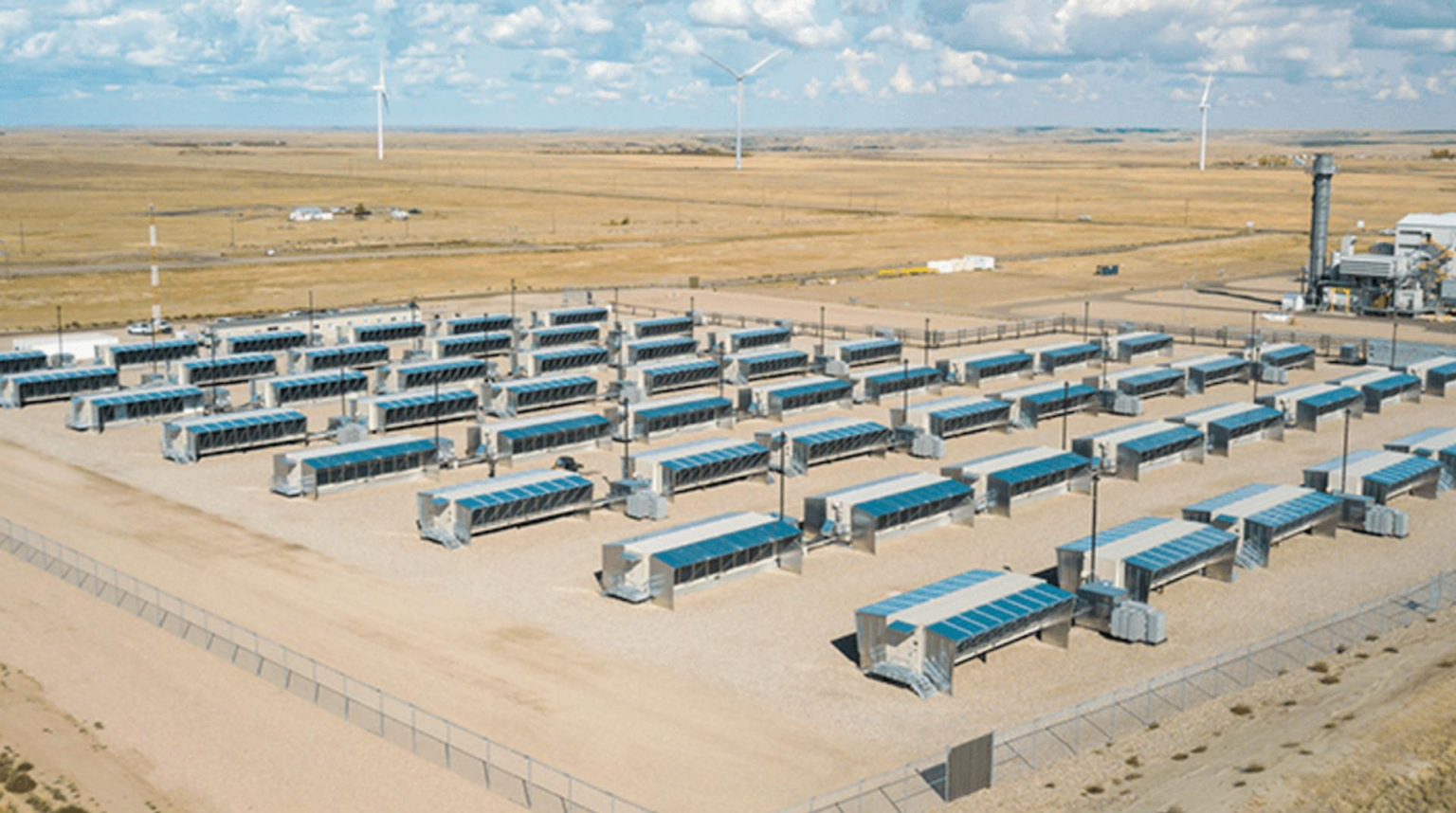 Benchmark Sees Hut 8 as Hybrid AI–Bitcoin Power Play, Price Target Doubled to 