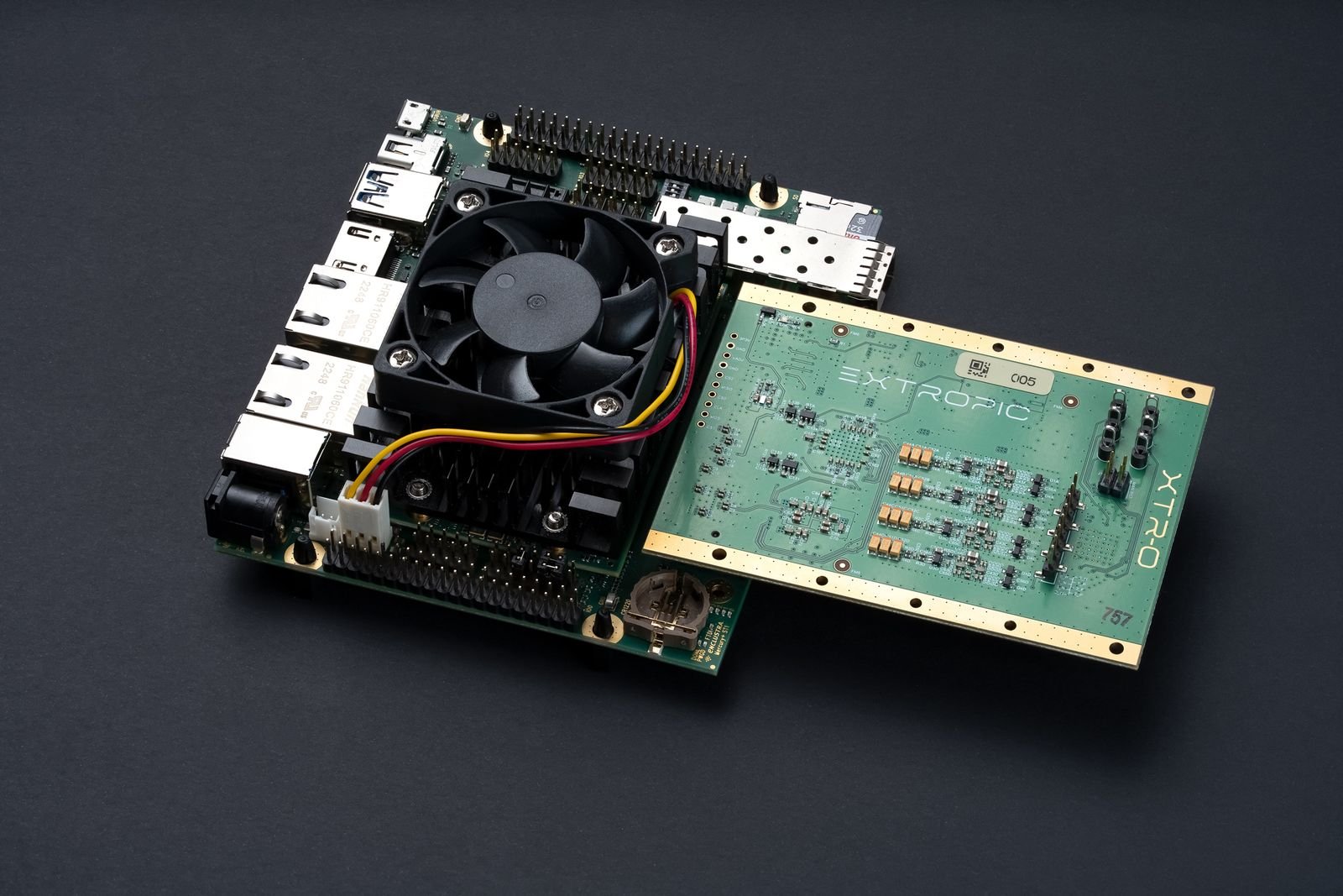 Single daughterboard.