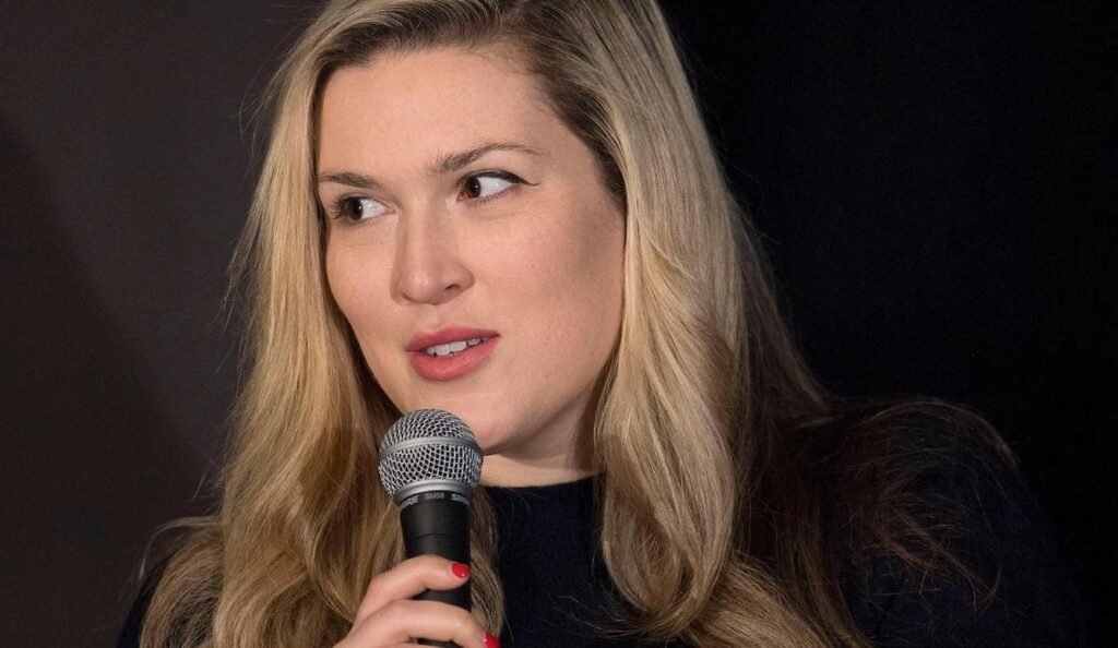 Olivia Nuzzi’s Career Collapse: A Journalist’s Downfall Olivia Nuzzi’s Career Collapse: A Journalist’s Downfall