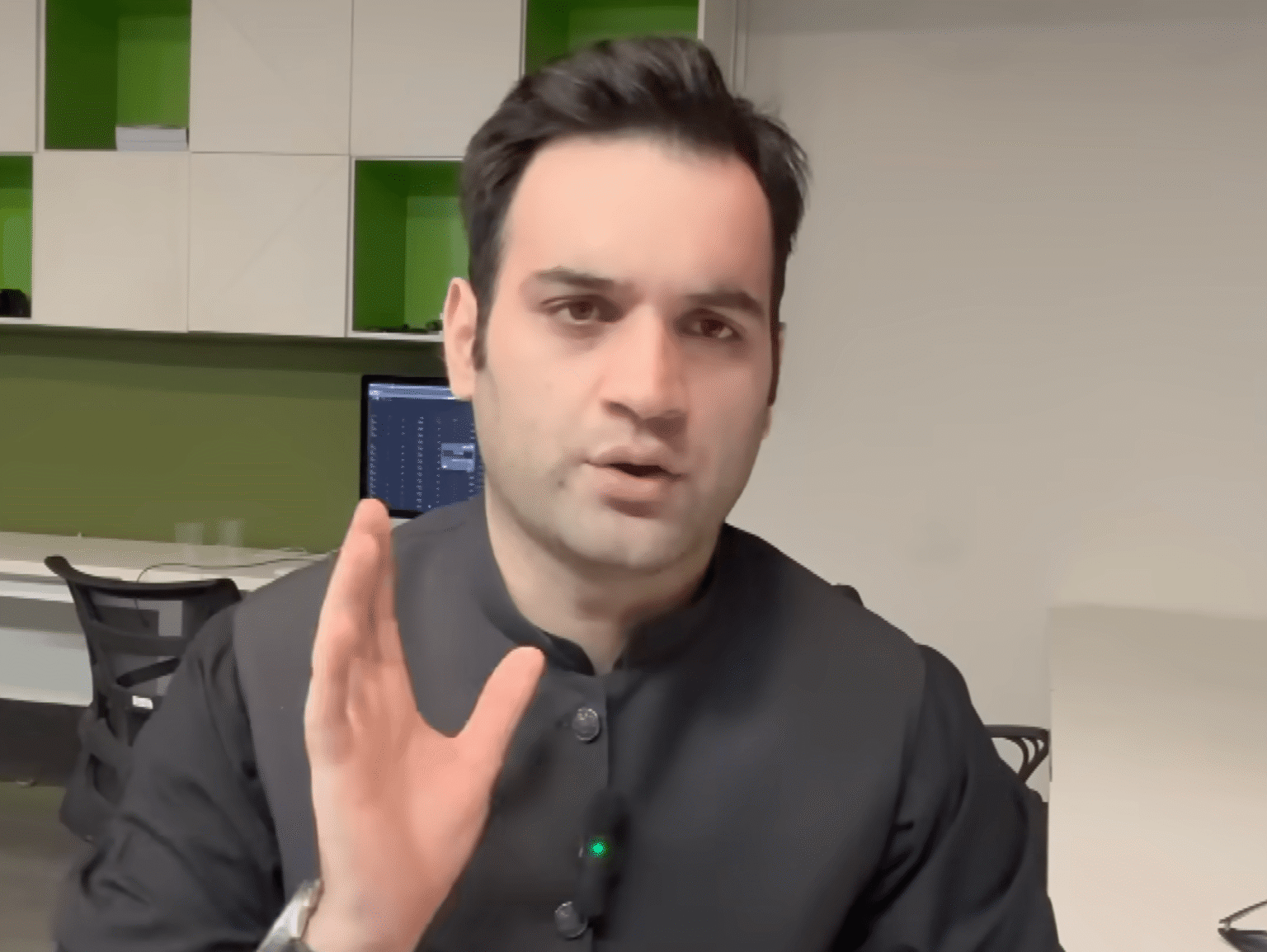 Pakistani journalist Sohrab Barakat detained over interview with opposition politician Pakistani journalist Sohrab Barakat detained over interview with opposition politician