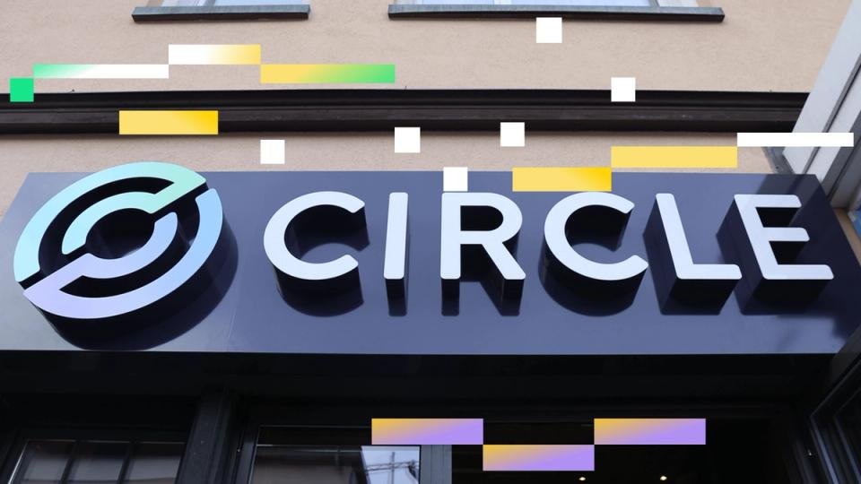 Tether’s USAT stablecoin could be a ‘threat’ to Circle’s USDC for institutional dollars Tether’s USAT stablecoin could be a ‘threat’ to Circle’s USDC for institutional dollars