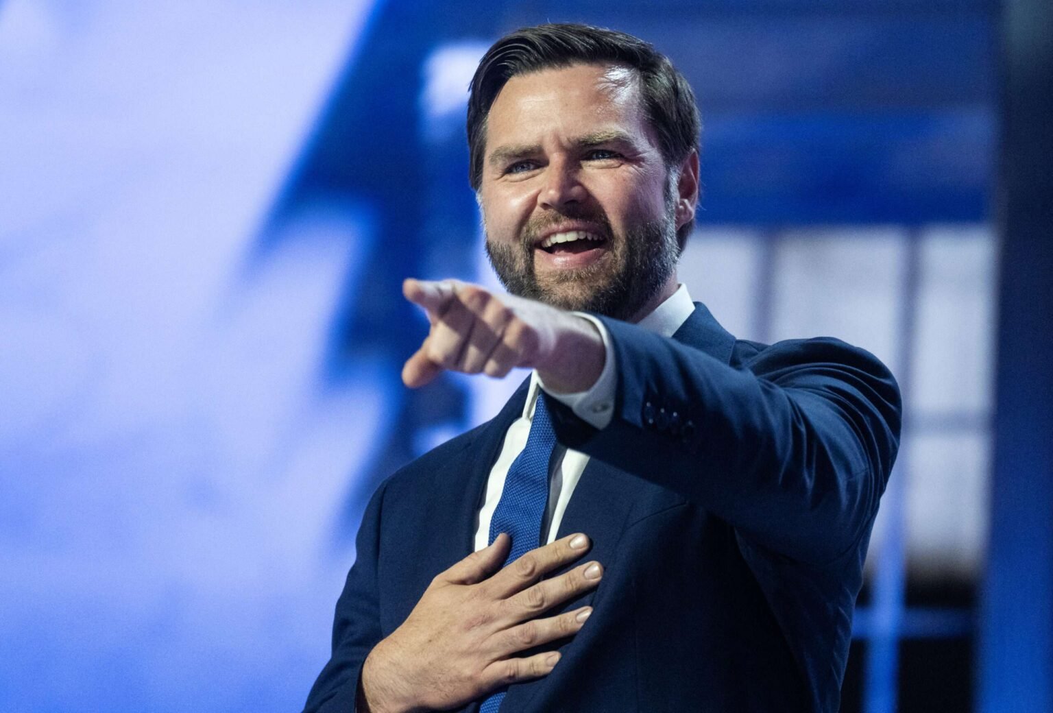 Vance Goes to Minnesota