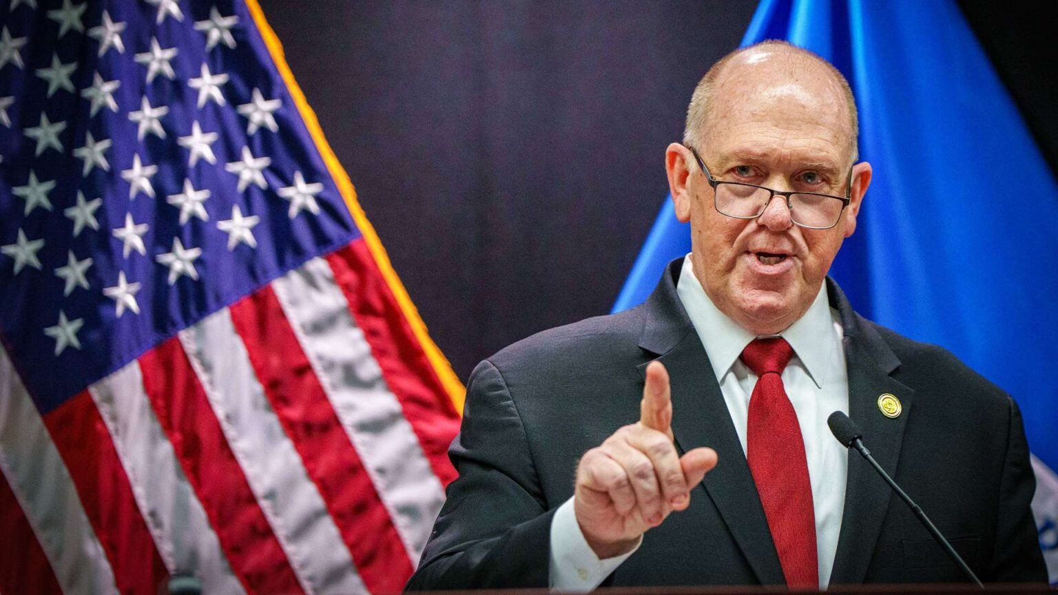 Trump’s Border Czar Tom Homan Demands Local Minnesota Jails Cooperate with ICE