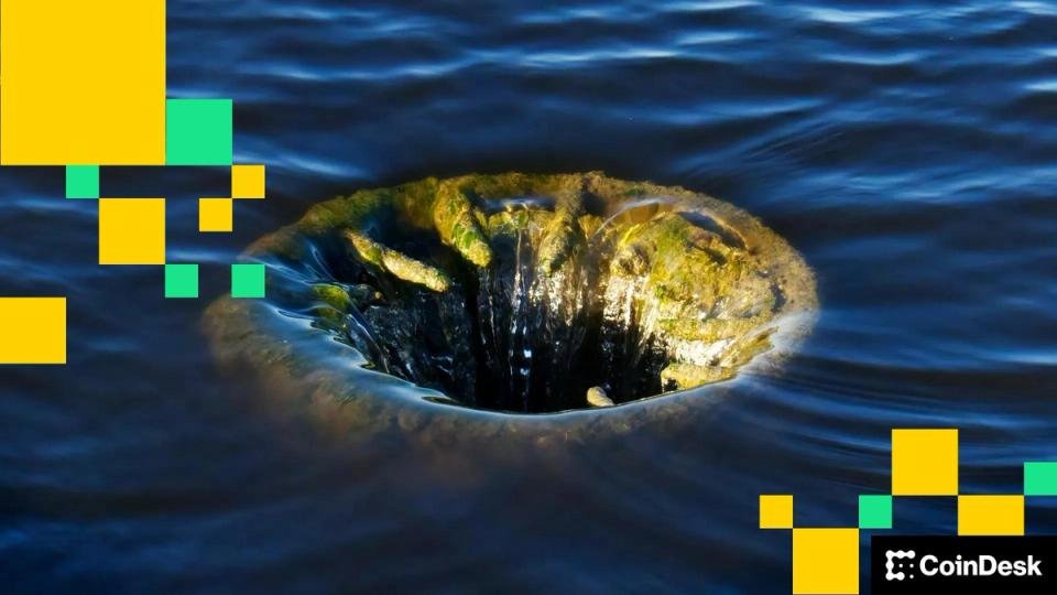 Tokens drop 6% as weekend liquidations hit crypto majors Tokens drop 6% as weekend liquidations hit crypto majors