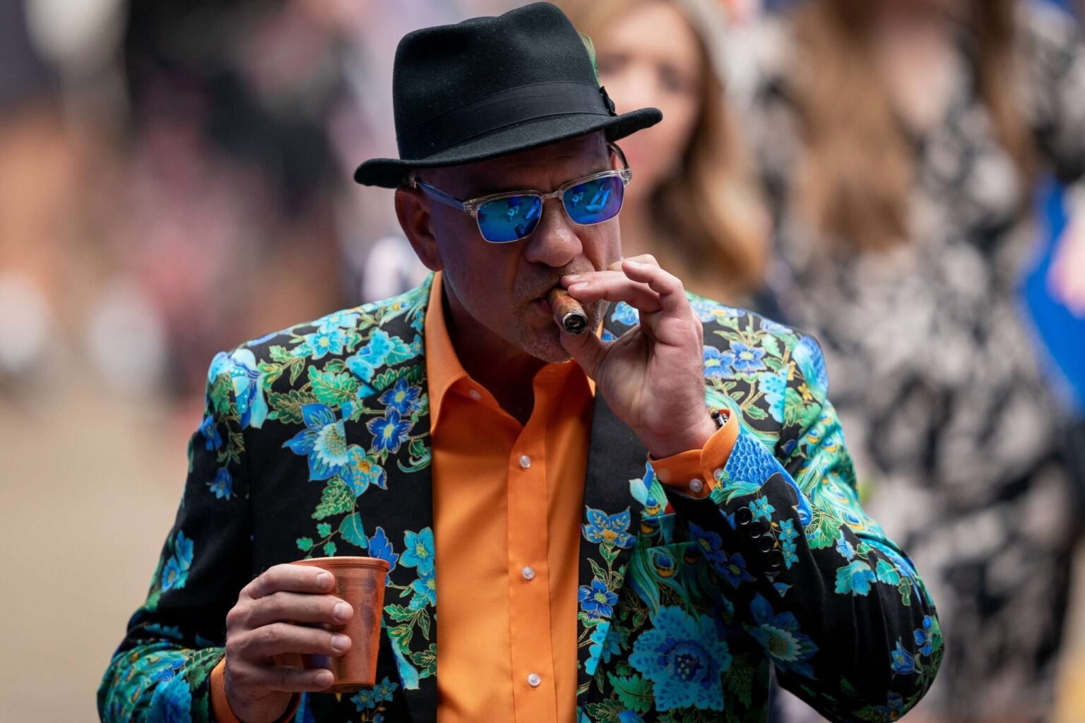 Louisville Is Making It Easier To Smoke Cigars Indoors