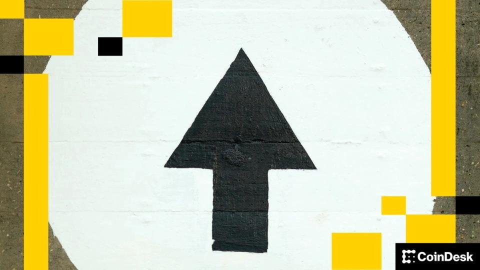 COIN, MSTR lead gains as bitcoin (BTC) climbs above ,000 COIN, MSTR lead gains as bitcoin (BTC) climbs above ,000