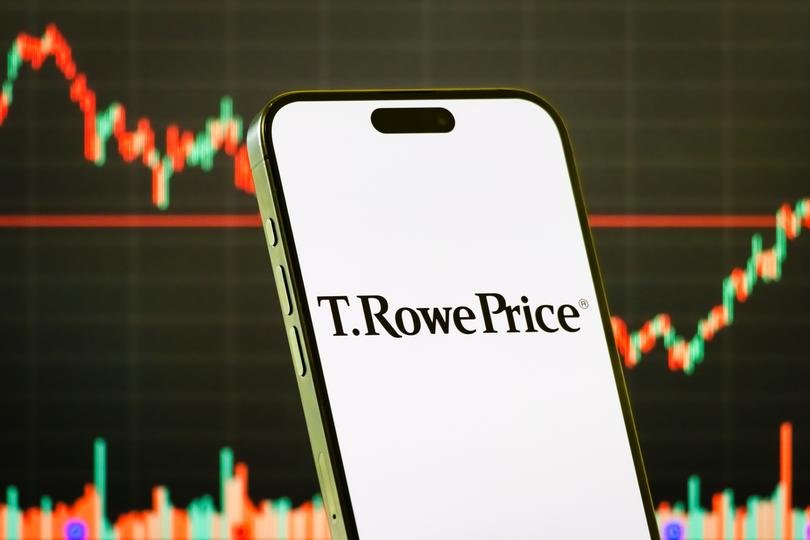 T. Rowe Price, a .8 Trillion asset manager, is ready to put dogecoin (DOGE) and shiba inu (SHIB) in its new crypto ETF T. Rowe Price, a .8 Trillion asset manager, is ready to put dogecoin (DOGE) and shiba inu (SHIB) in its new crypto ETF