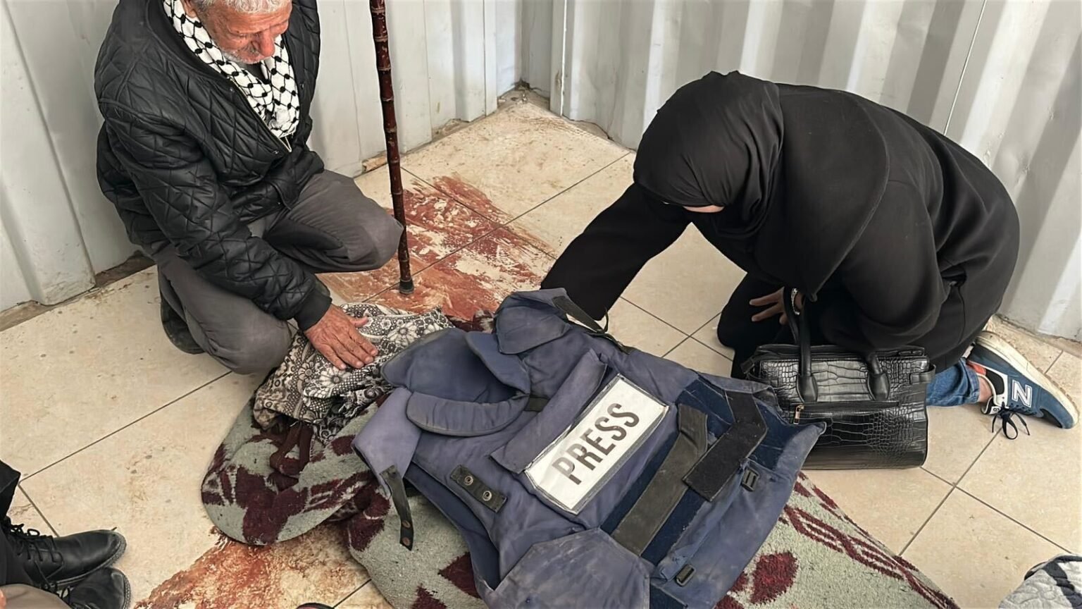 Journalist killed in Israeli dawn attack on tents in central Gaza