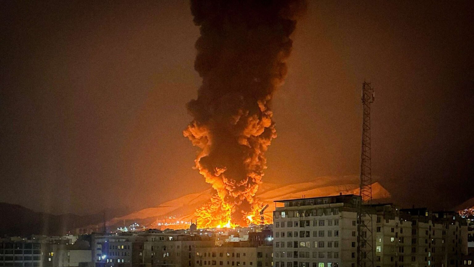 ‘What Are the Goals?’ Some Republicans Questioning 0 Billion for Iran War.