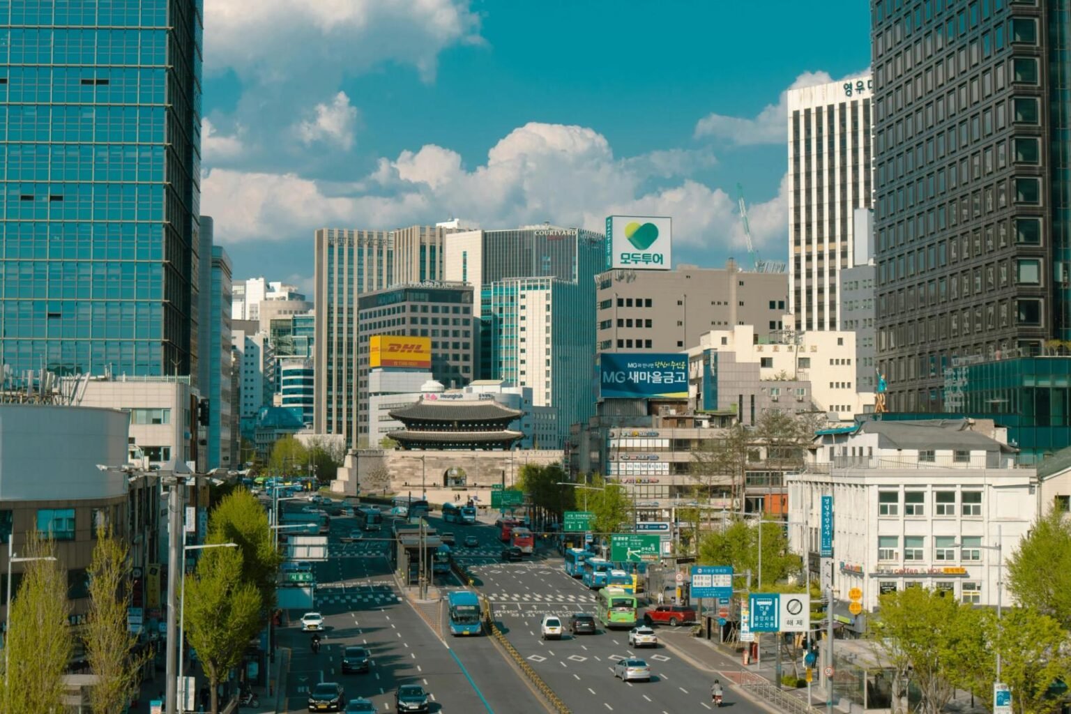 Hana Bank to acquire 0 million stake in Upbit operator Dunamu