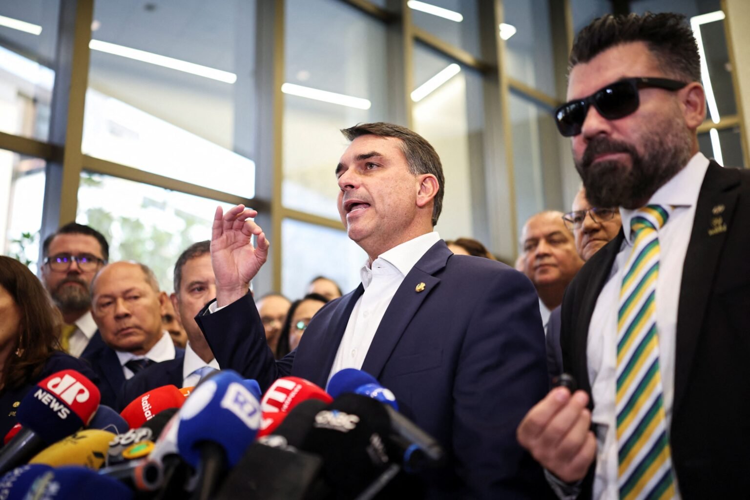 Intercept Brasil reporters face harassment, threats in connection with Bolsonaro family coverage 