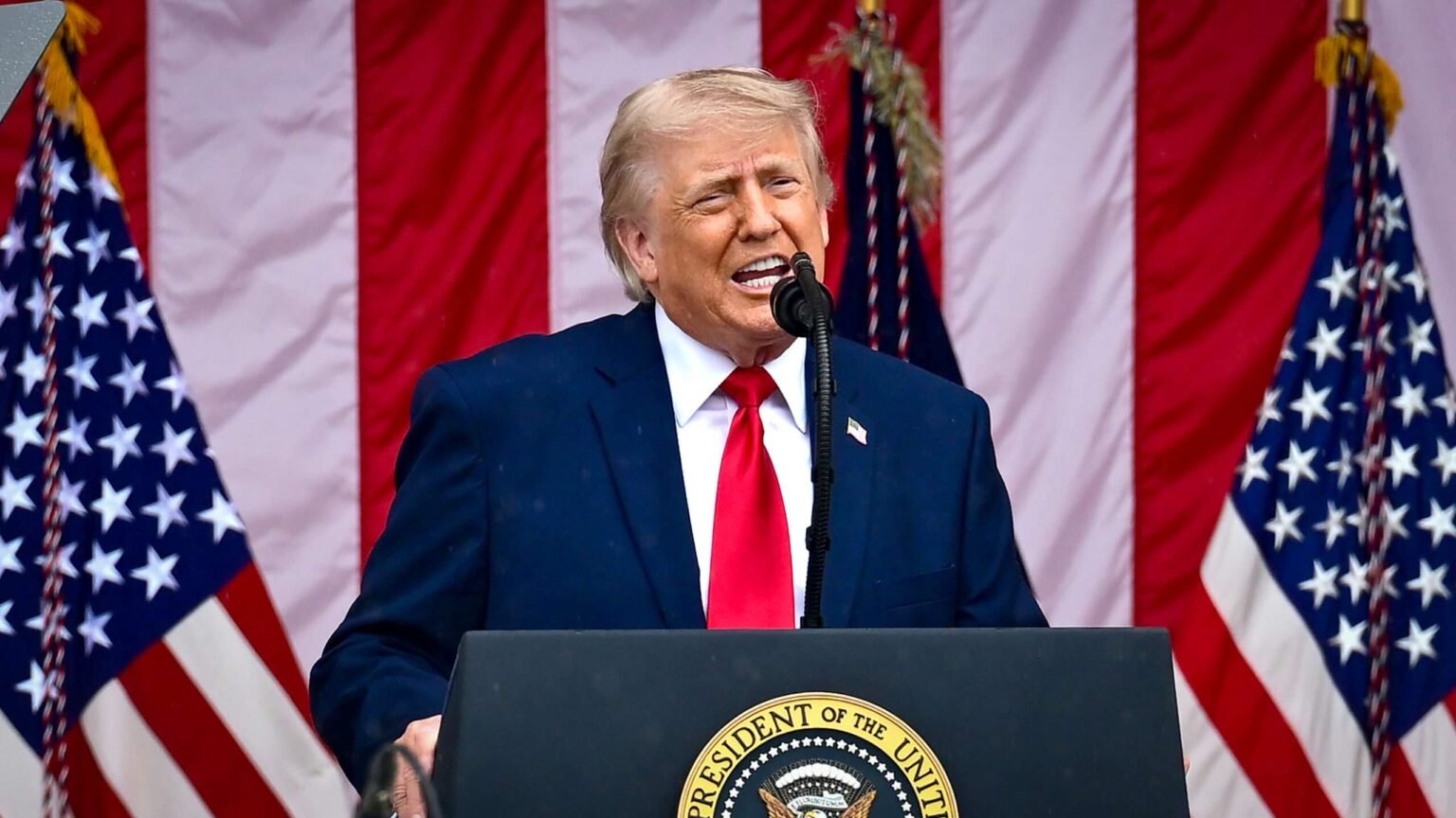 Even Republicans Are Rebelling at Trump’s Blatantly Corrupt ‘Anti-Weaponization Fund’