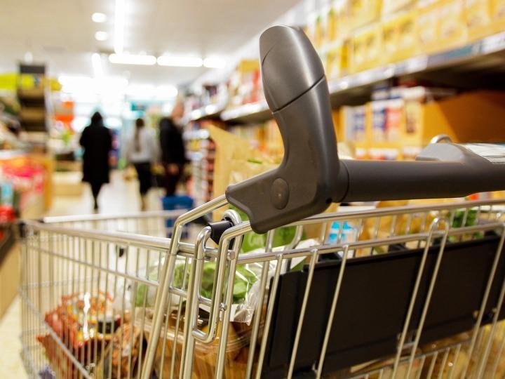 U.S. inflation meets expectations, keeping Fed rate cuts on hold as bitcoin slips holds ,000 U.S. inflation meets expectations, keeping Fed rate cuts on hold as bitcoin slips holds ,000