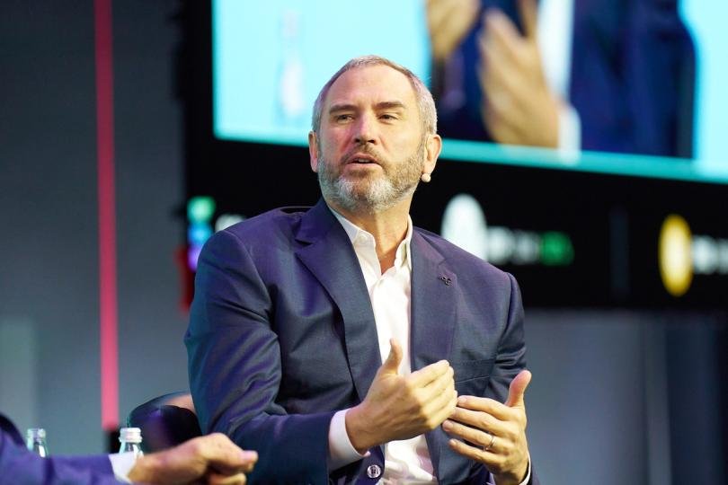Sentiment falls to an eight-month low, and that has been a buy signal before Sentiment falls to an eight-month low, and that has been a buy signal before
