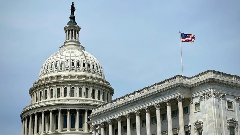 U.S. senators seek to block foreign adversaries from AI technology in new bill U.S. senators seek to block foreign adversaries from AI technology in new bill