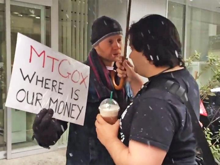 Mt. Gox moves 10,422 bitcoin worth 9 million to a new wallet as deadline nears Mt. Gox moves 10,422 bitcoin worth 9 million to a new wallet as deadline nears