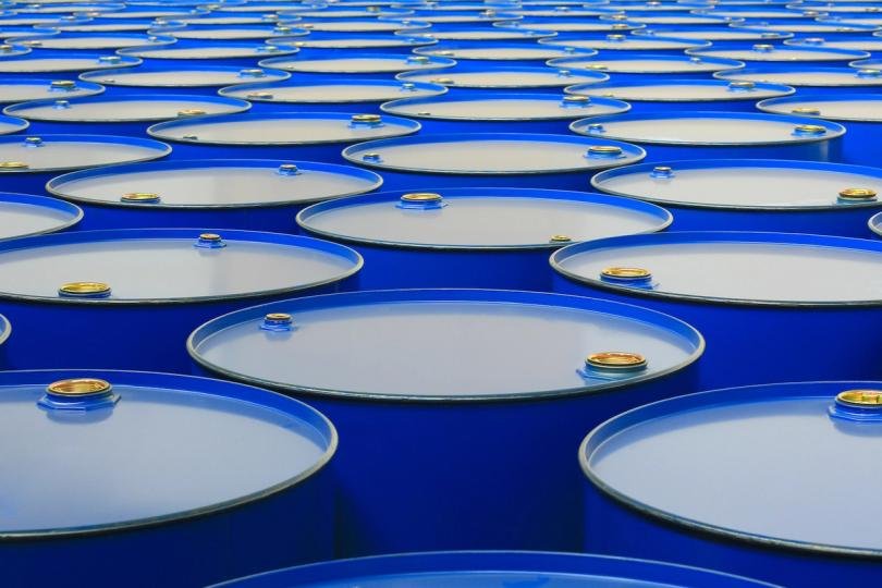 Bitcoin flat near ,000 as oil hits a one-month high and Kimi AI selloff lingers Bitcoin flat near ,000 as oil hits a one-month high and Kimi AI selloff lingers
