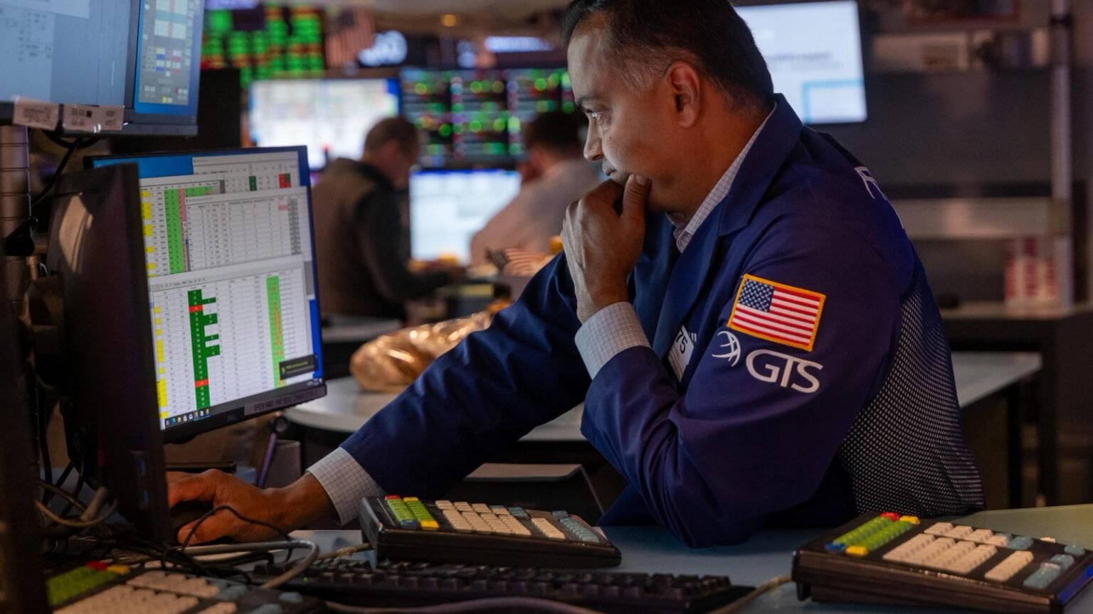 Crypto’s favorite  trillion trading product is coming to Wall Street, but big banks are taking it slow