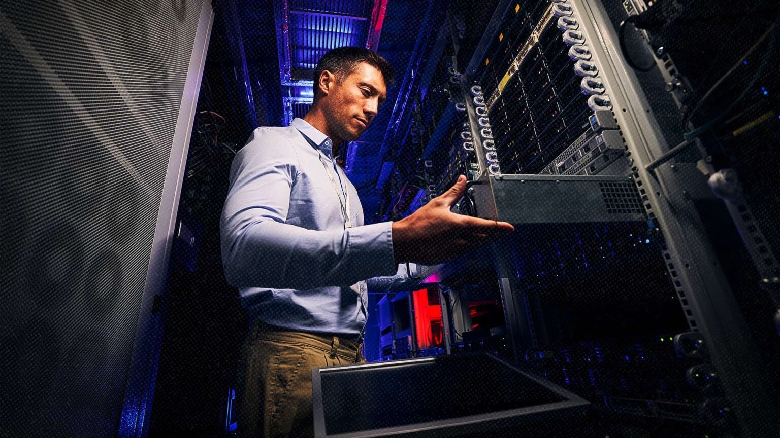 Bad Reasons and Worse Reasons to Hate Data Centers Bad Reasons and Worse Reasons to Hate Data Centers