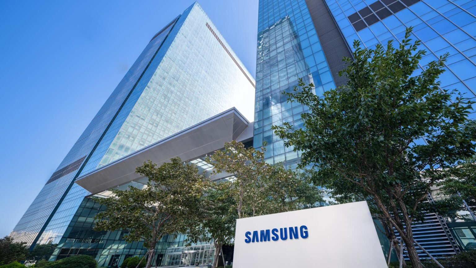 Samsung is bringing stablecoins to 800 million phones in a massive crypto bet