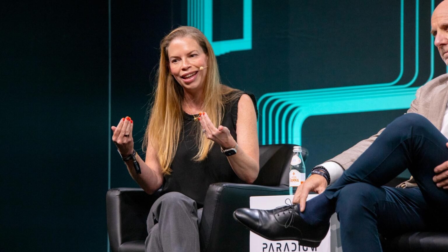 T. Rowe Price defends memecoin exposure in new crypto ETF, calling it a blockchain ‘stress test’ T. Rowe Price defends memecoin exposure in new crypto ETF, calling it a blockchain ‘stress test’