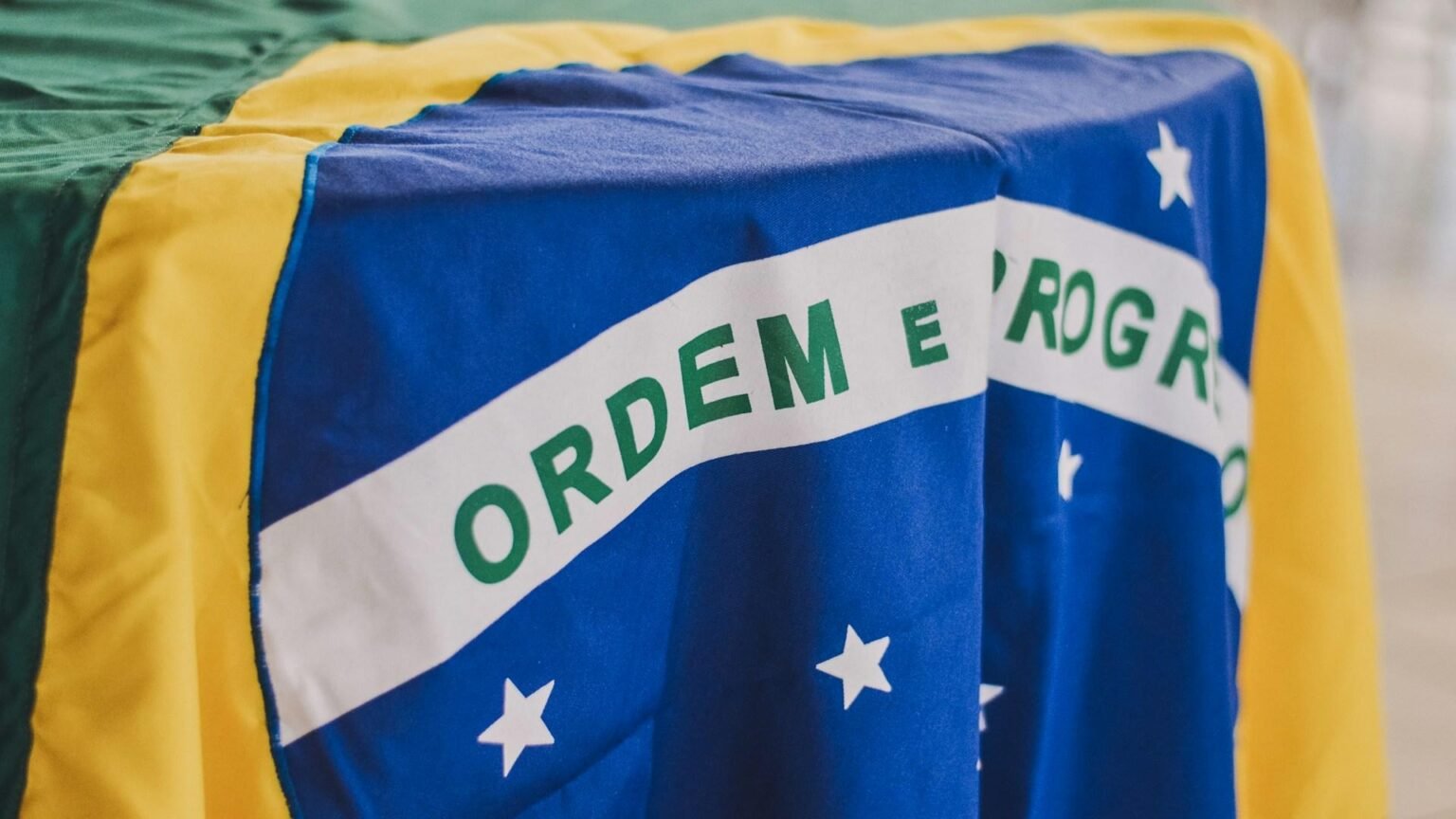 Brazil’s central bank orders exchanges to delay large crypto transfers abroad