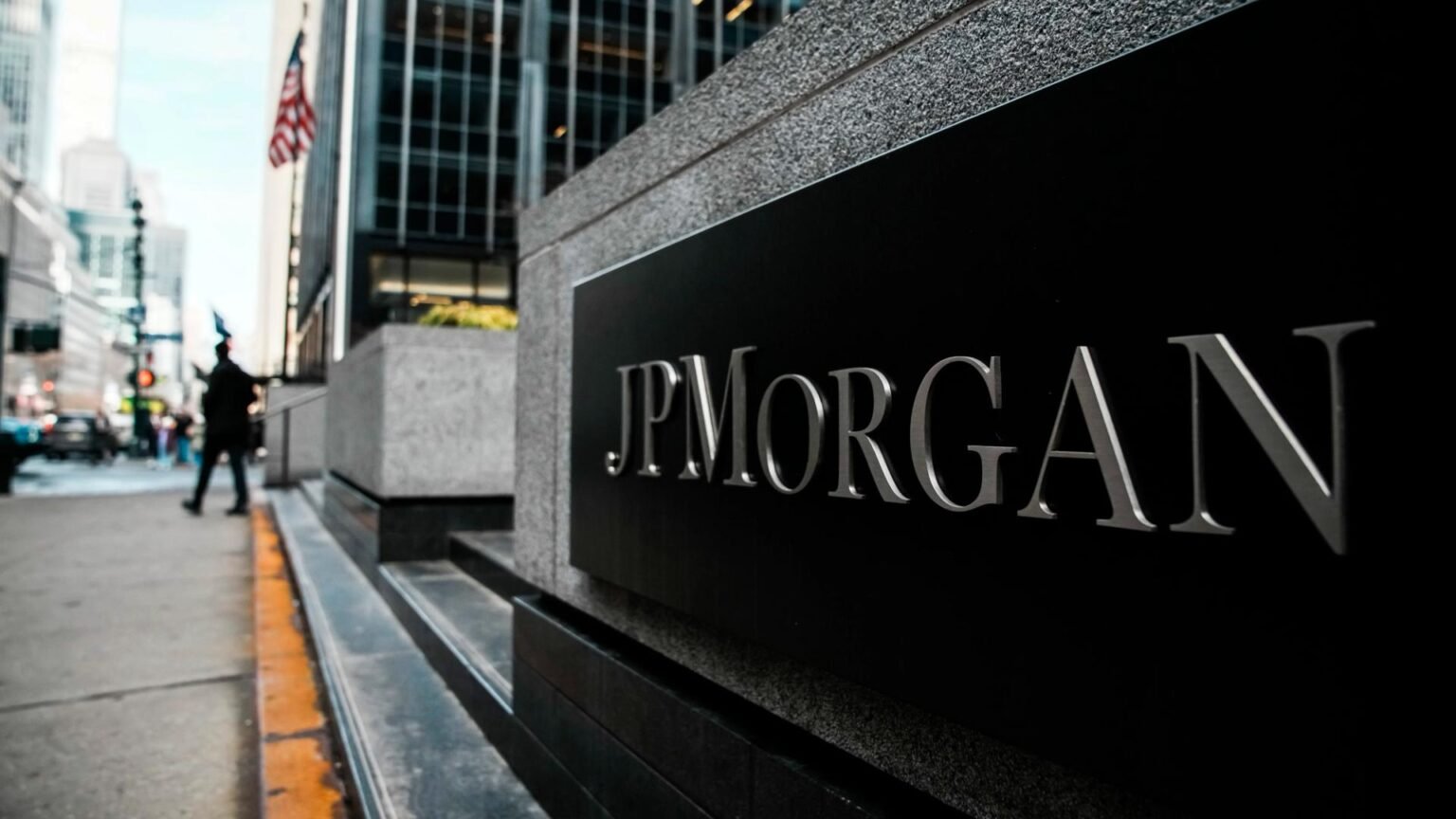 The stablecoin yield clash that won’t go away has banks, crypto battling over tradition The stablecoin yield clash that won’t go away has banks, crypto battling over tradition