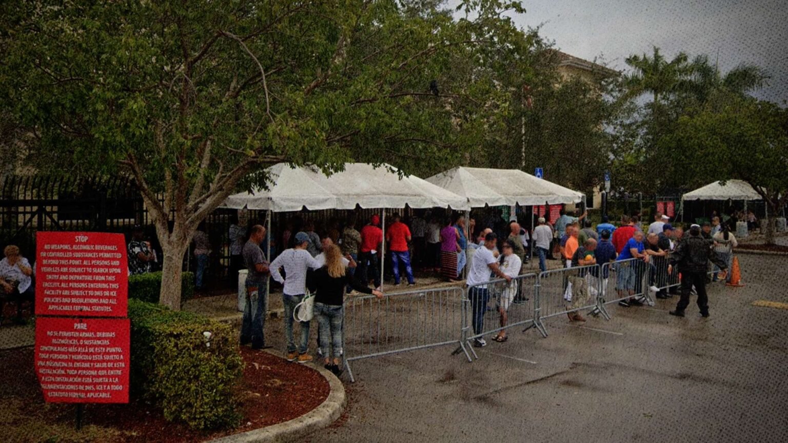 This ICE Office Detains People for Days in Overcrowded Holding Cells