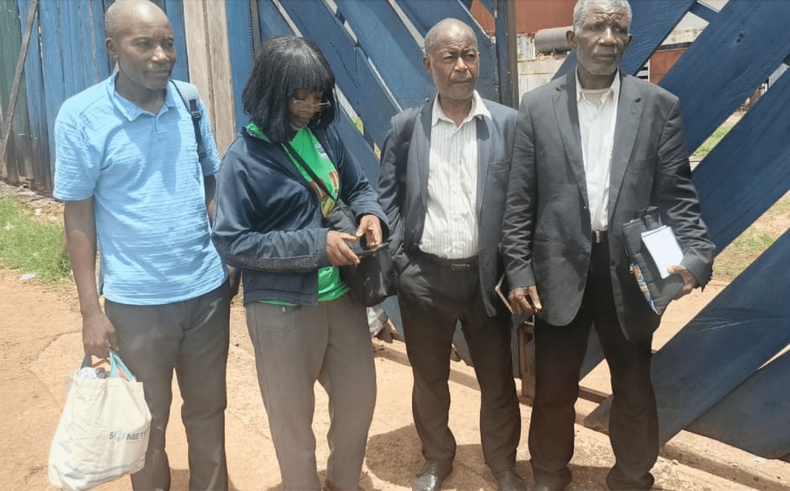 4 Cameroonian journalists jailed for theft of minister’s glasses – that he later found 4 Cameroonian journalists jailed for theft of minister’s glasses – that he later found