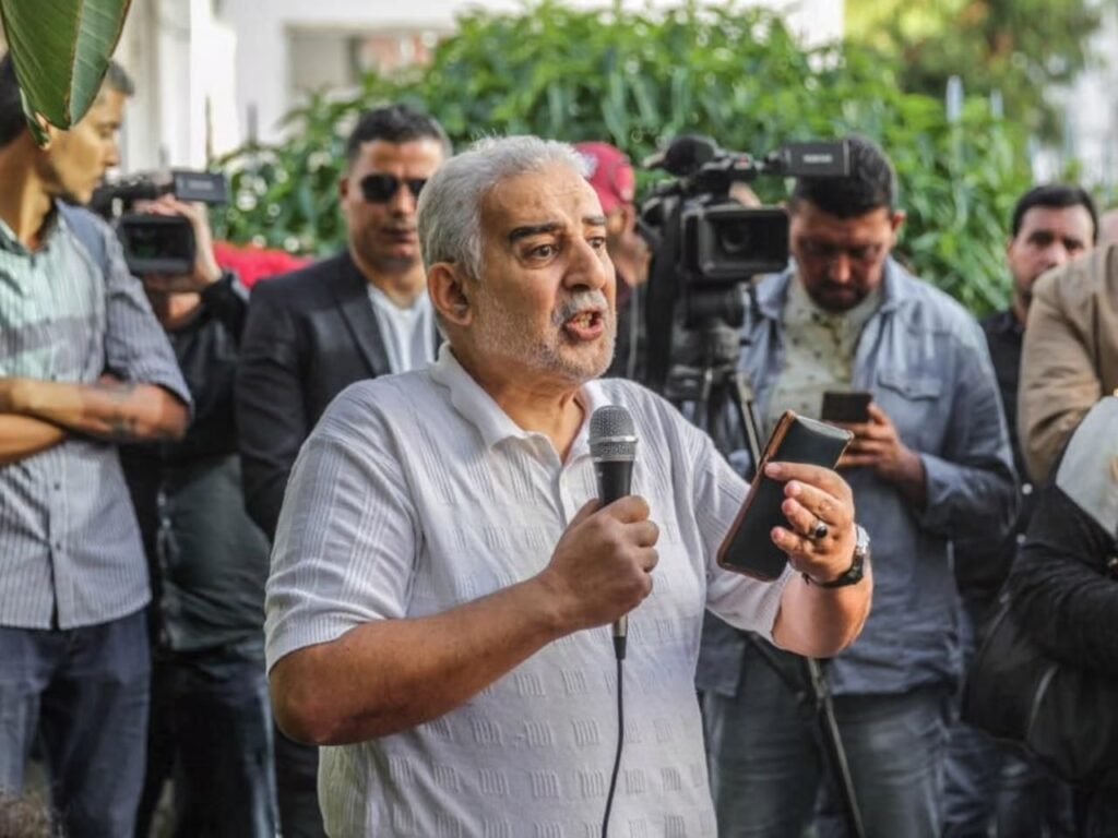 Imprisoned Tunisian journalist Zied el-Heni faces new terrorism charges Imprisoned Tunisian journalist Zied el-Heni faces new terrorism charges