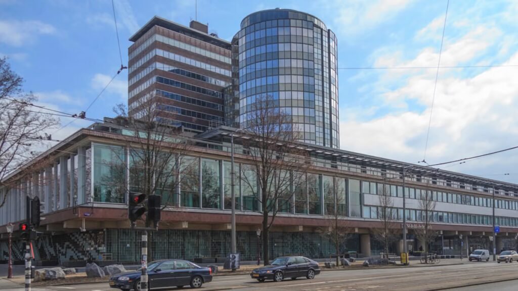 Qivalis secures Dutch EMI license to launch bank-backed euro stablecoin Qivalis secures Dutch EMI license to launch bank-backed euro stablecoin