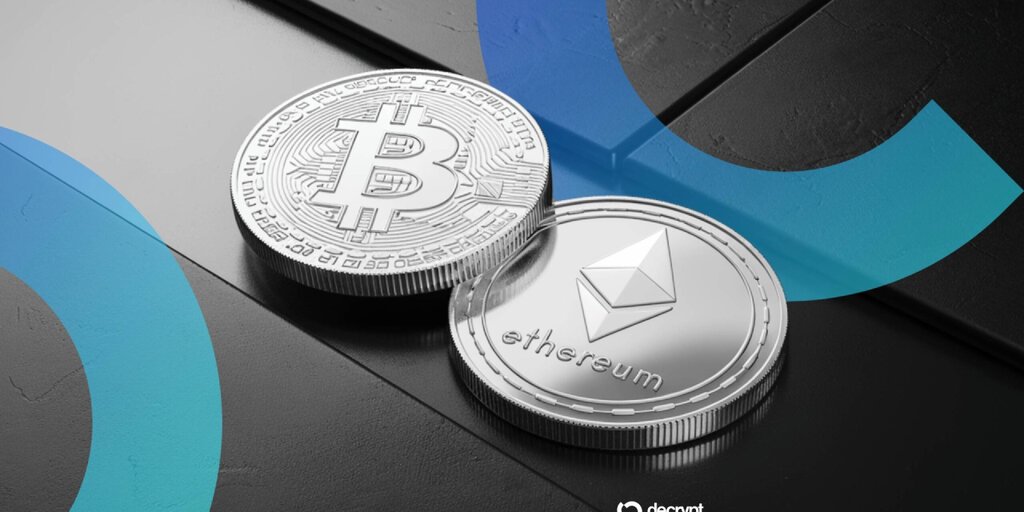 Standard Chartered Opens Bitcoin and Ethereum Trading to Wealthy UAE Clients Standard Chartered Opens Bitcoin and Ethereum Trading to Wealthy UAE Clients