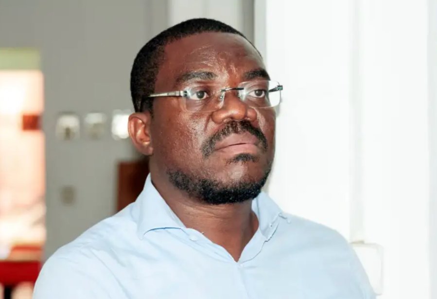 Angolan journalist Teixeira Cândido