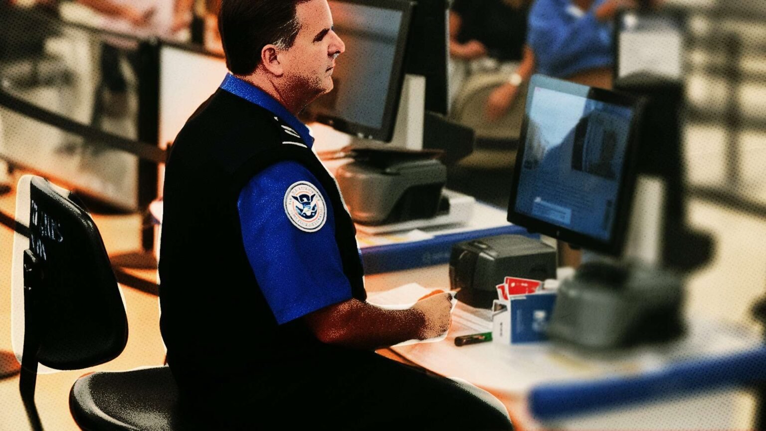 TSA Screeners Union Hopes Passengers Protest Petty Rule Change That Only Affects Screeners